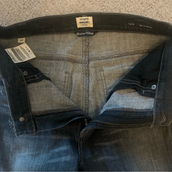 NWOT Citizens of Humanity Olivia High Rise Faded Black Distressed Jeans - Sz 27! - Picture 6 of 6